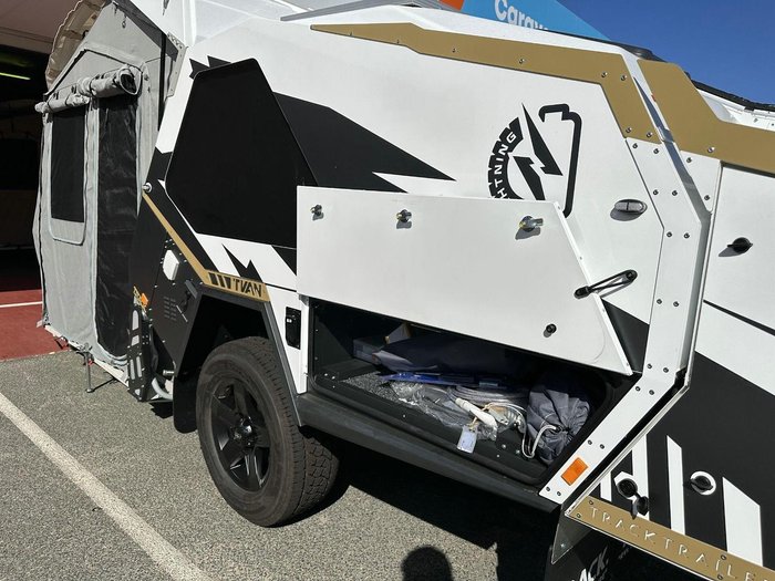 2025 Track Trailer Lightning 16'