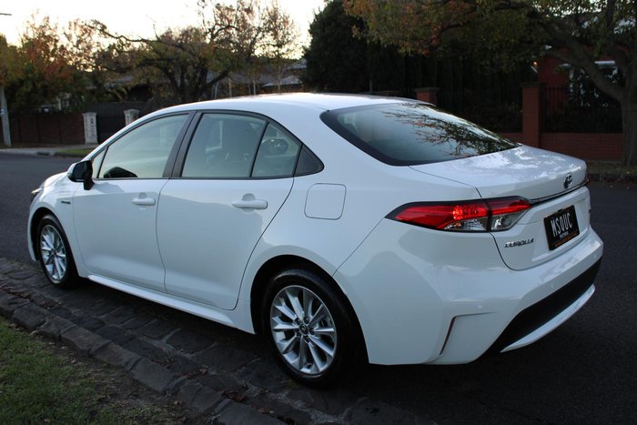 2022 Toyota Corolla Ascent Sport Hybrid ZWE211R Glacier White