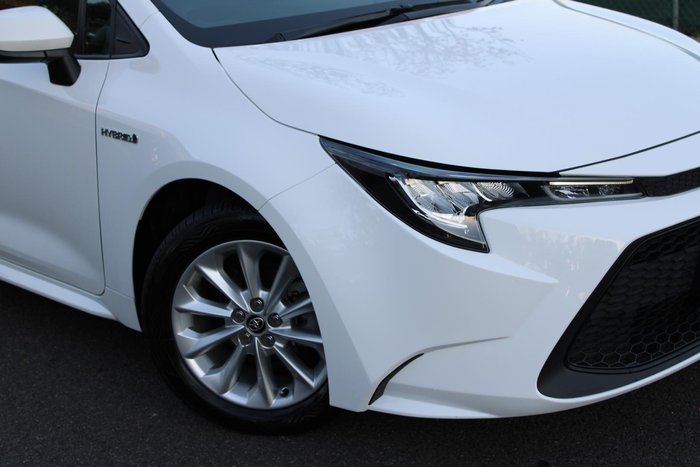 2022 Toyota Corolla Ascent Sport Hybrid ZWE211R Glacier White