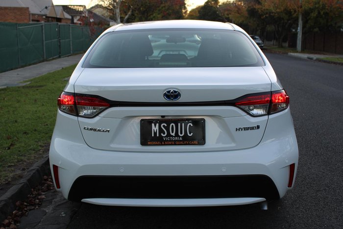 2022 Toyota Corolla Ascent Sport Hybrid ZWE211R Glacier White