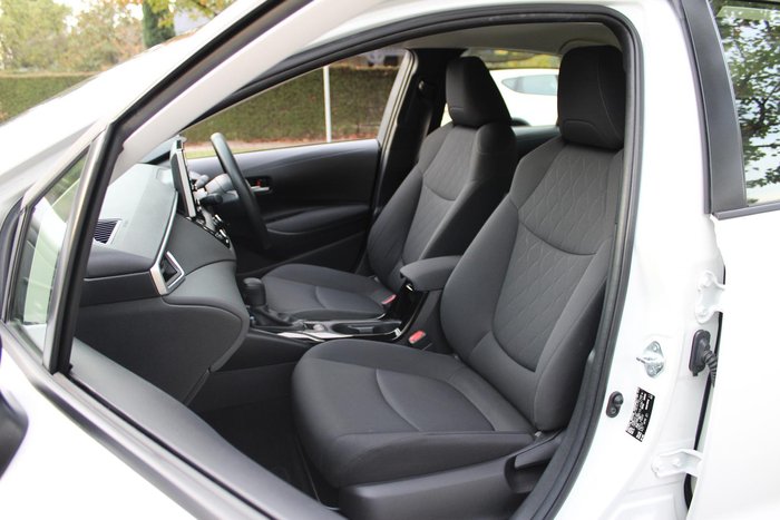 2022 Toyota Corolla Ascent Sport Hybrid ZWE211R Glacier White