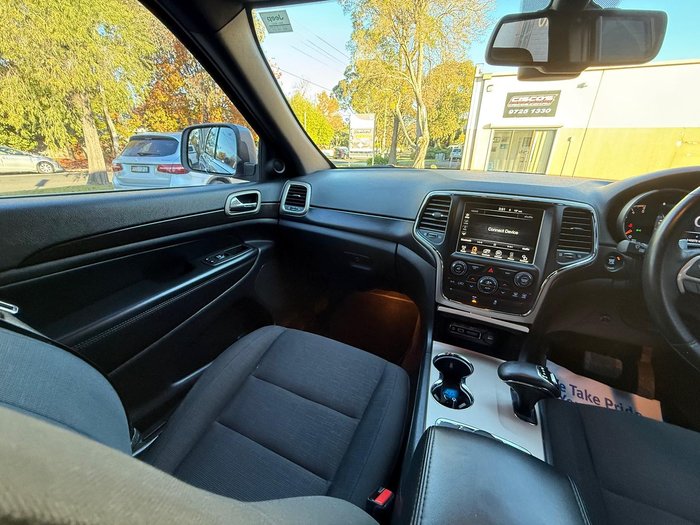 2014 Jeep Grand Cherokee Laredo WK MY14 4X4 Dual Range Billet Silver