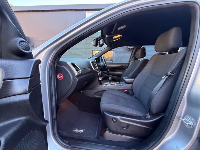 2014 Jeep Grand Cherokee Laredo WK MY14 4X4 Dual Range Billet Silver