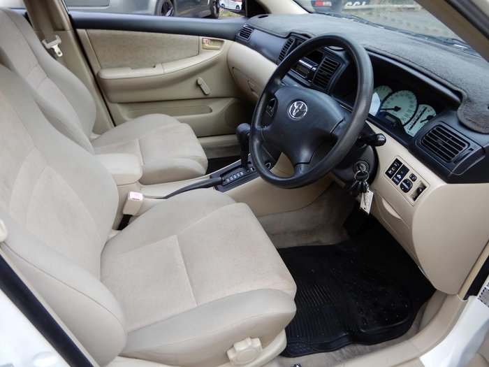 2004 Toyota Corolla Ascent ZZE122R Glacier White