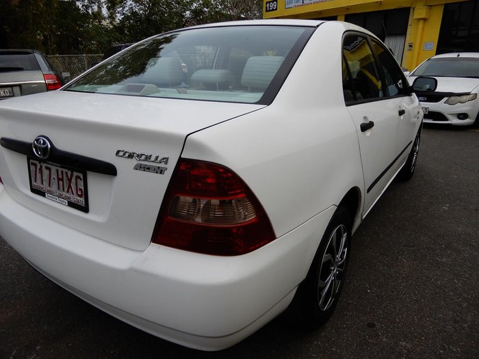 2004 Toyota Corolla Ascent ZZE122R Glacier White
