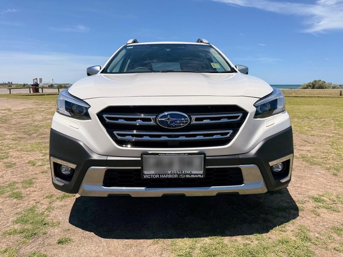 2025 Subaru Outback AWD Touring