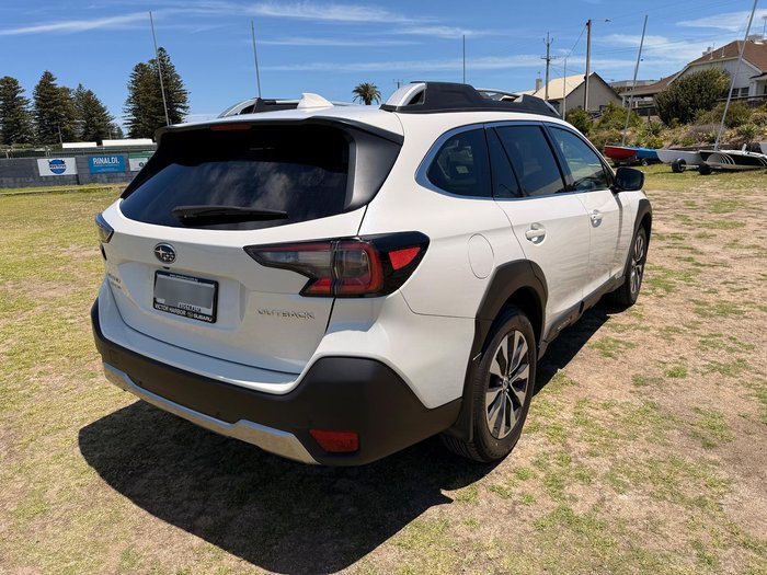 2025 Subaru Outback AWD Touring