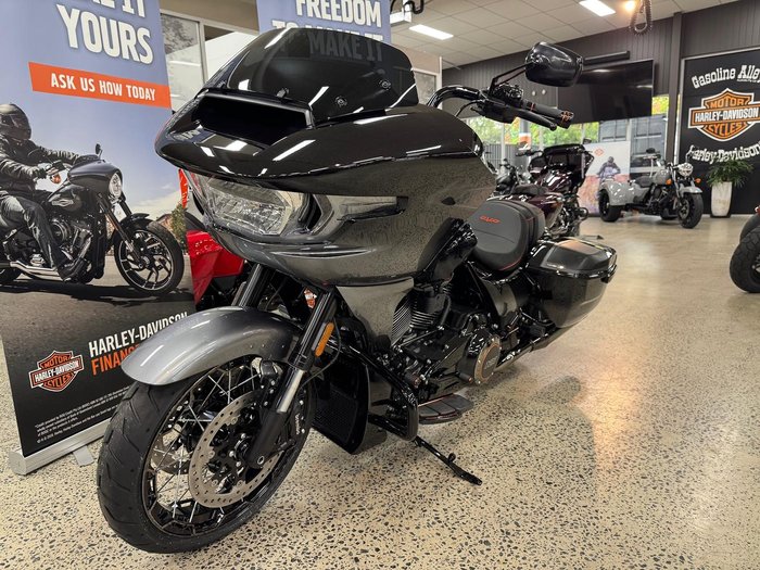 2025 Harley-Davidson CVO Road Glide 121 (FLTRXSE) Touring Grey