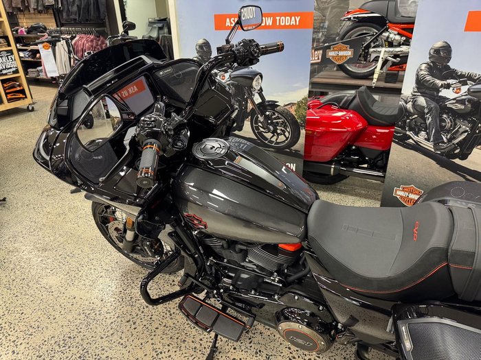 2025 Harley-Davidson CVO Road Glide 121 (FLTRXSE) Touring Grey