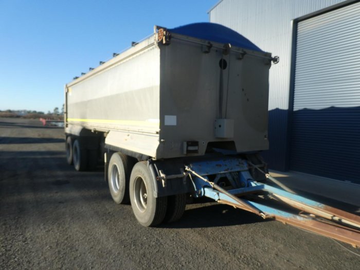 2008 Volvo Fm480 WHITE
