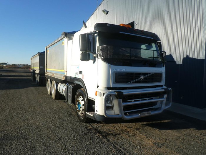 2008 Volvo Fm480 WHITE