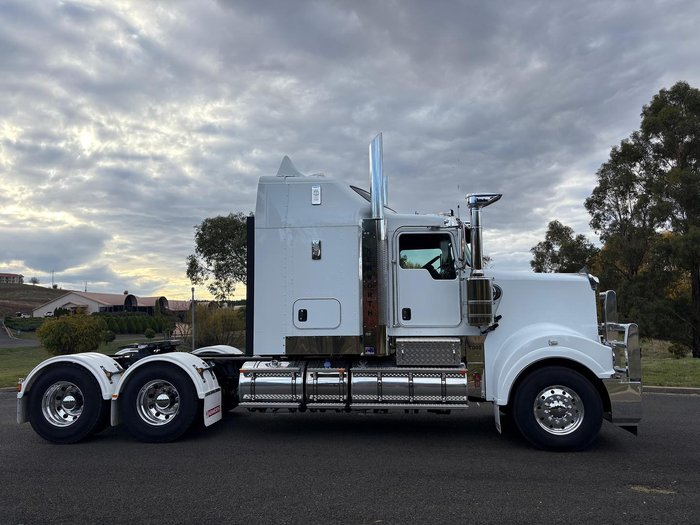 2024 Kenworth T909 White