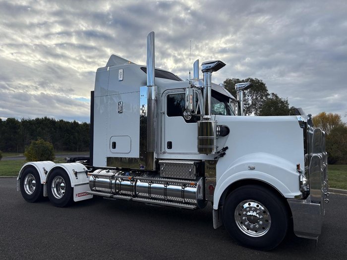 2024 Kenworth T909 White