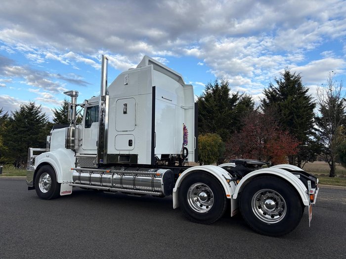 2024 Kenworth T909 White