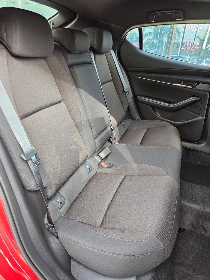 2025 Mazda 3 G20 Evolve