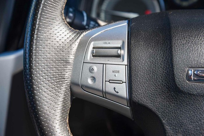 2020 Isuzu MU-X LS-U MY19 4X4 Dual Range Titanium Silver