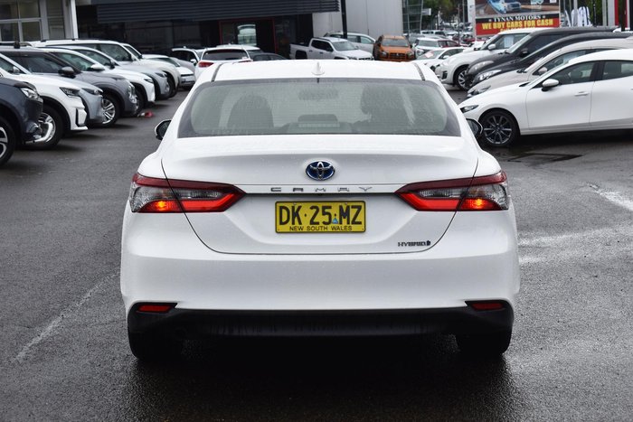 2024 Toyota Camry Ascent AXVH70R White