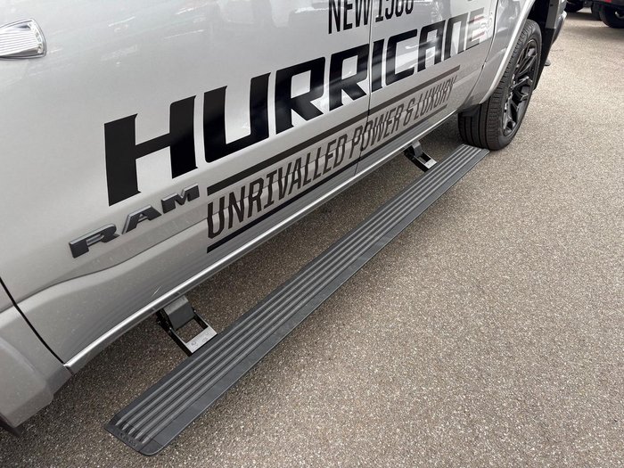 2025 RAM 1500 Limited Hurricane HO RamBox DT MY25 4X4 Dual Range Billet Silver