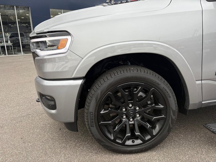 2025 RAM 1500 Limited Hurricane HO RamBox DT MY25 4X4 Dual Range Billet Silver
