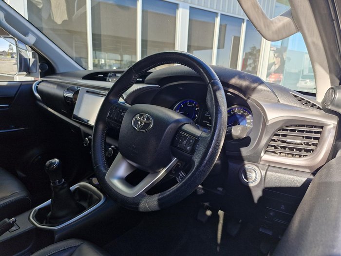 2018 Toyota Hilux SR5
