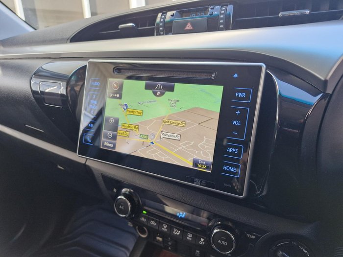 2018 Toyota Hilux SR5