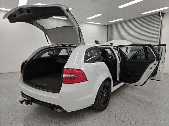 2017 Holden Commodore SS V Redline VF Series II MY17 Heron White