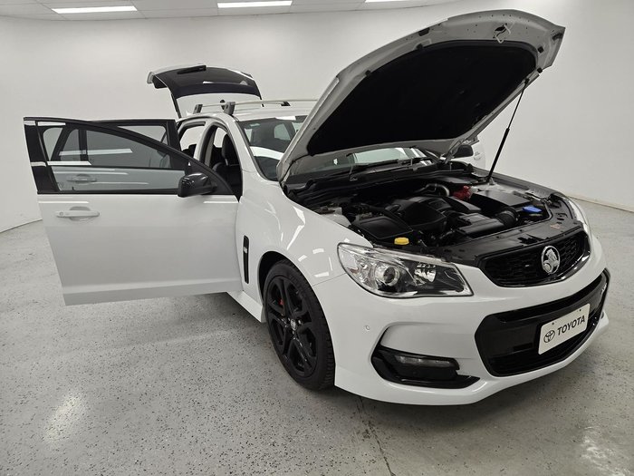 2017 Holden Commodore SS V Redline VF Series II MY17 Heron White