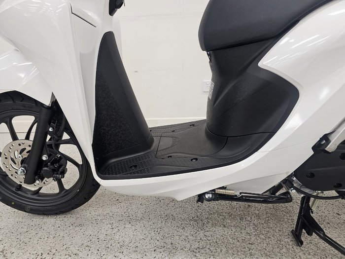 2023 Honda NSC110 DIO White