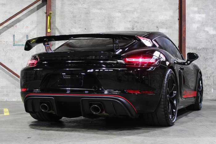 2021 Porsche 718 Cayman GT4