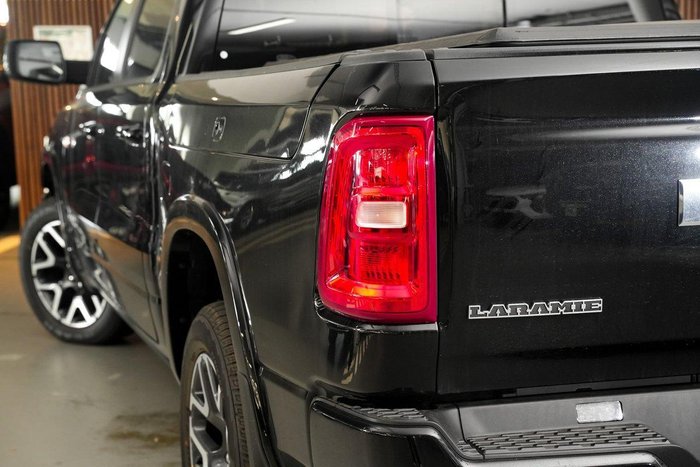 2025 RAM 1500 Laramie Sport Hurricane SO RamBox