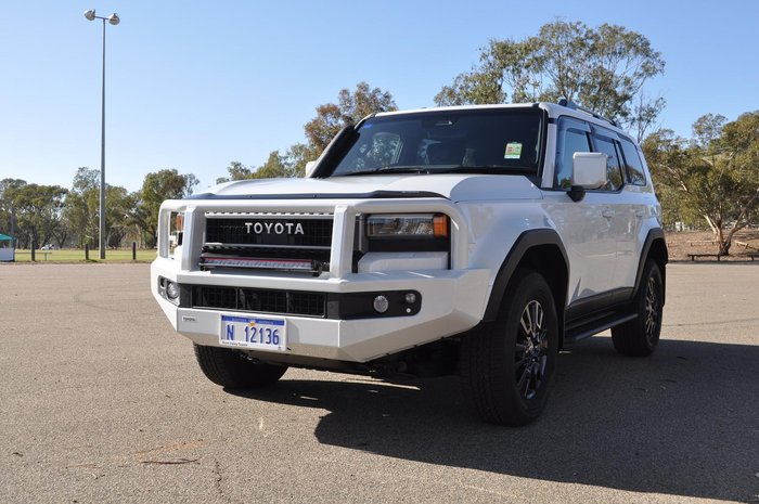 2024 Toyota Landcruiser Prado GXL