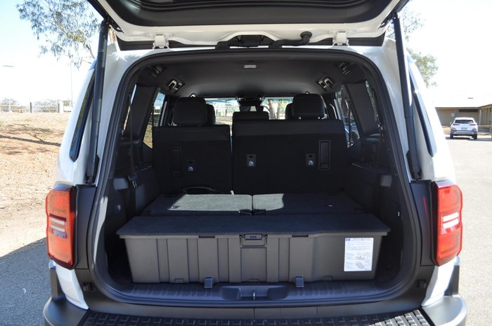 2024 Toyota Landcruiser Prado GXL