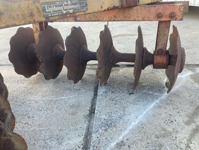 Lightning 12 Plate Offset