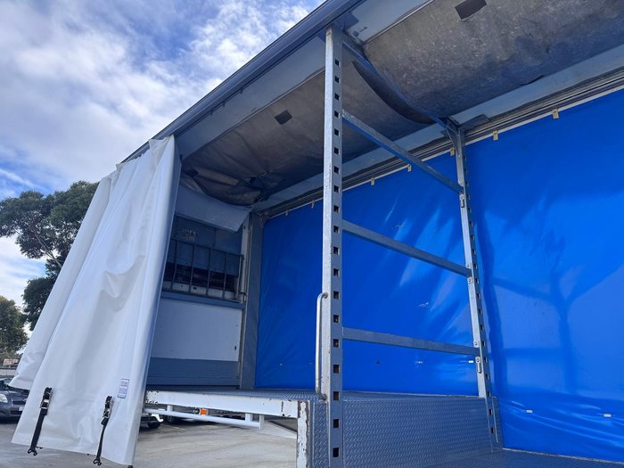 2006 TopStart/MaxiTrans St3 34 Pallet Drop On Double Drop Deck Fridge Mezzanine