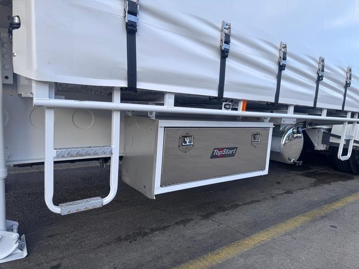 2006 TopStart/MaxiTrans St3 34 Pallet Drop On Double Drop Deck Fridge Mezzanine