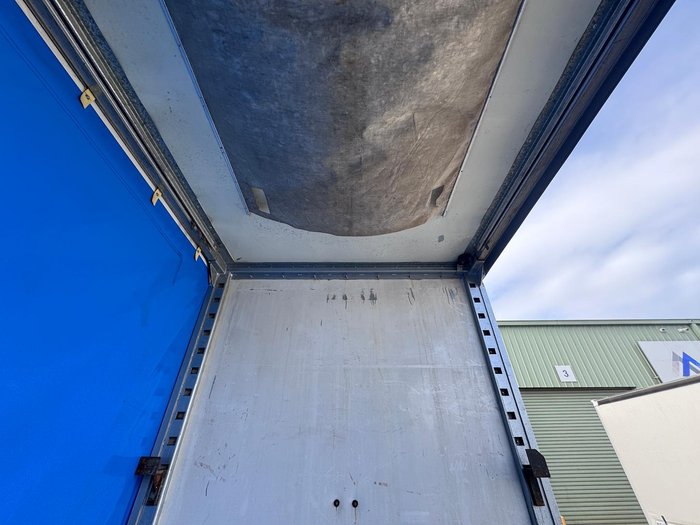 2006 TopStart/MaxiTrans St3 34 Pallet Drop On Double Drop Deck Fridge Mezzanine