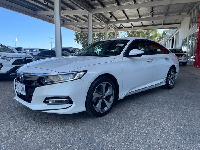 2022 Honda Accord VTi-LX