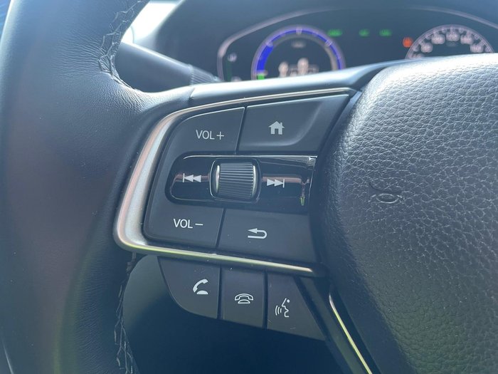 2022 Honda Accord VTi-LX