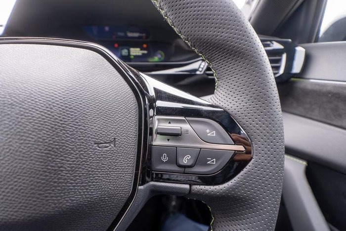 2025 Peugeot 308 GT Hybrid