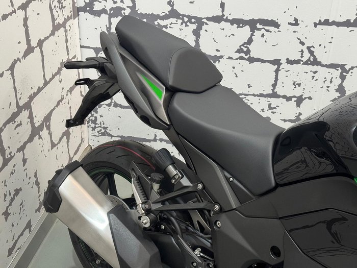 2024 Kawasaki Ninja 1000SX Ninja Green