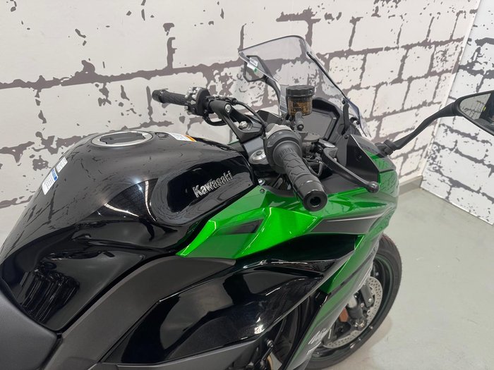 2024 Kawasaki Ninja 1000SX Ninja Green