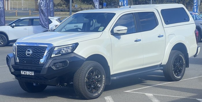 2024 Nissan Navara ST