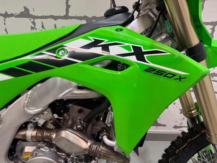 2025 Kawasaki KX250X KX Green
