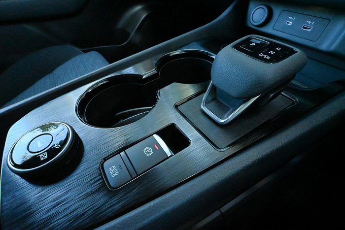 2024 Nissan X-TRAIL ST