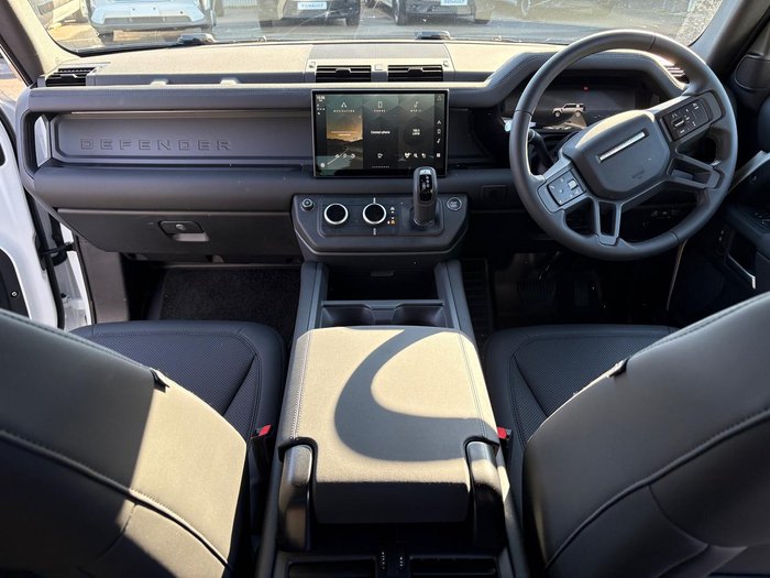 2025 Land Rover Defender 110 P400 X-Dynamic SE L663 MY25.5 AWD Fuji White