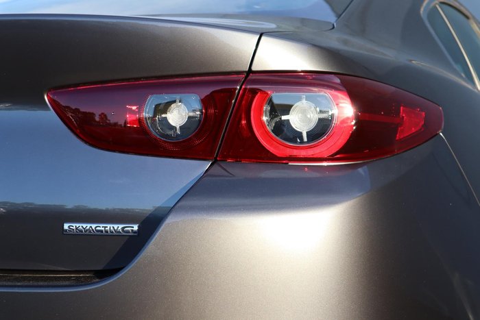 2025 Mazda 3 G20 Evolve