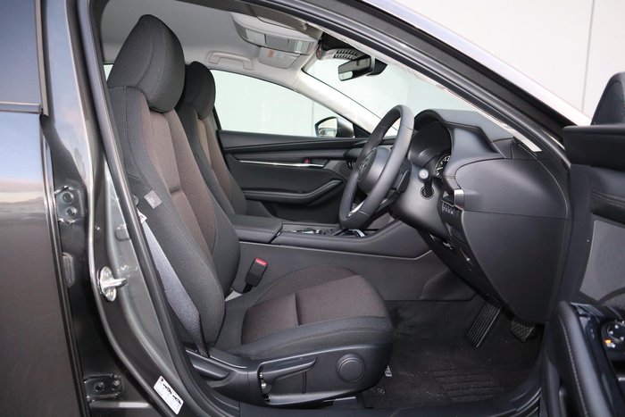 2025 Mazda 3 G20 Evolve