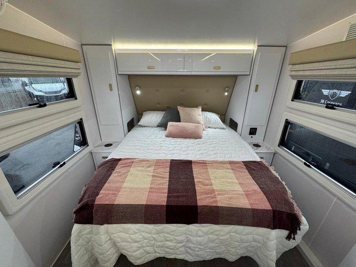 2025 JB Caravans Scorpion Sting Air 21'6 Rd Sc