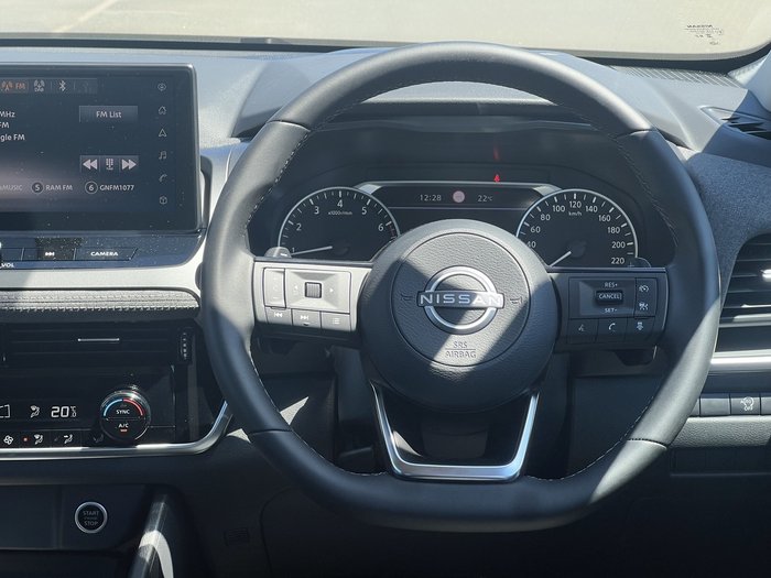 2025 Nissan QASHQAI ST-L