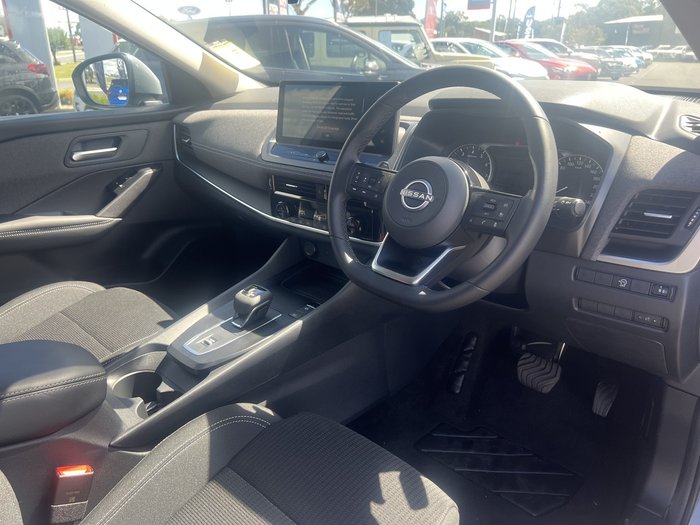 2025 Nissan QASHQAI ST-L